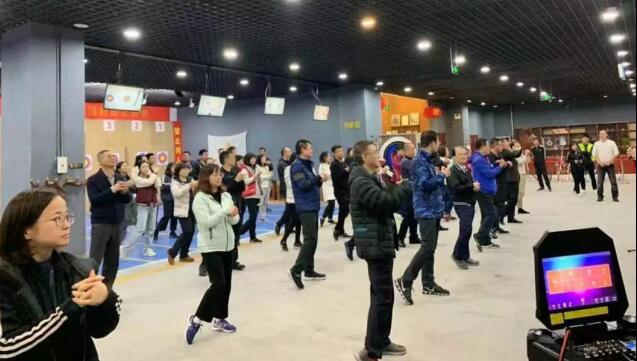 快樂工作，健康生活—經(jīng)發(fā)集團(tuán)組織開展本部職工運(yùn)動(dòng)會(huì)